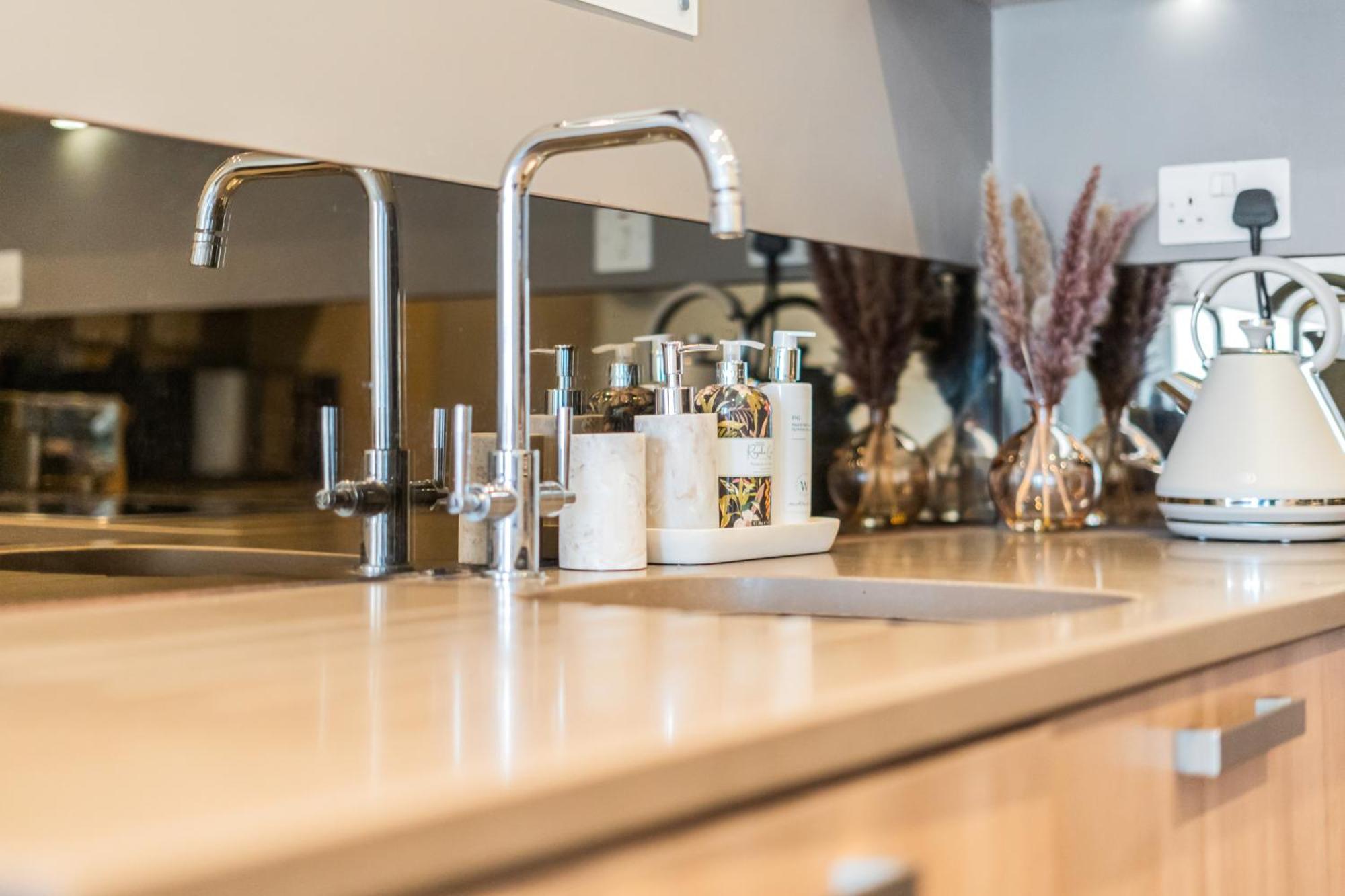 2 Bedroom Apartment In Kings Cross, London, N1 Luaran gambar